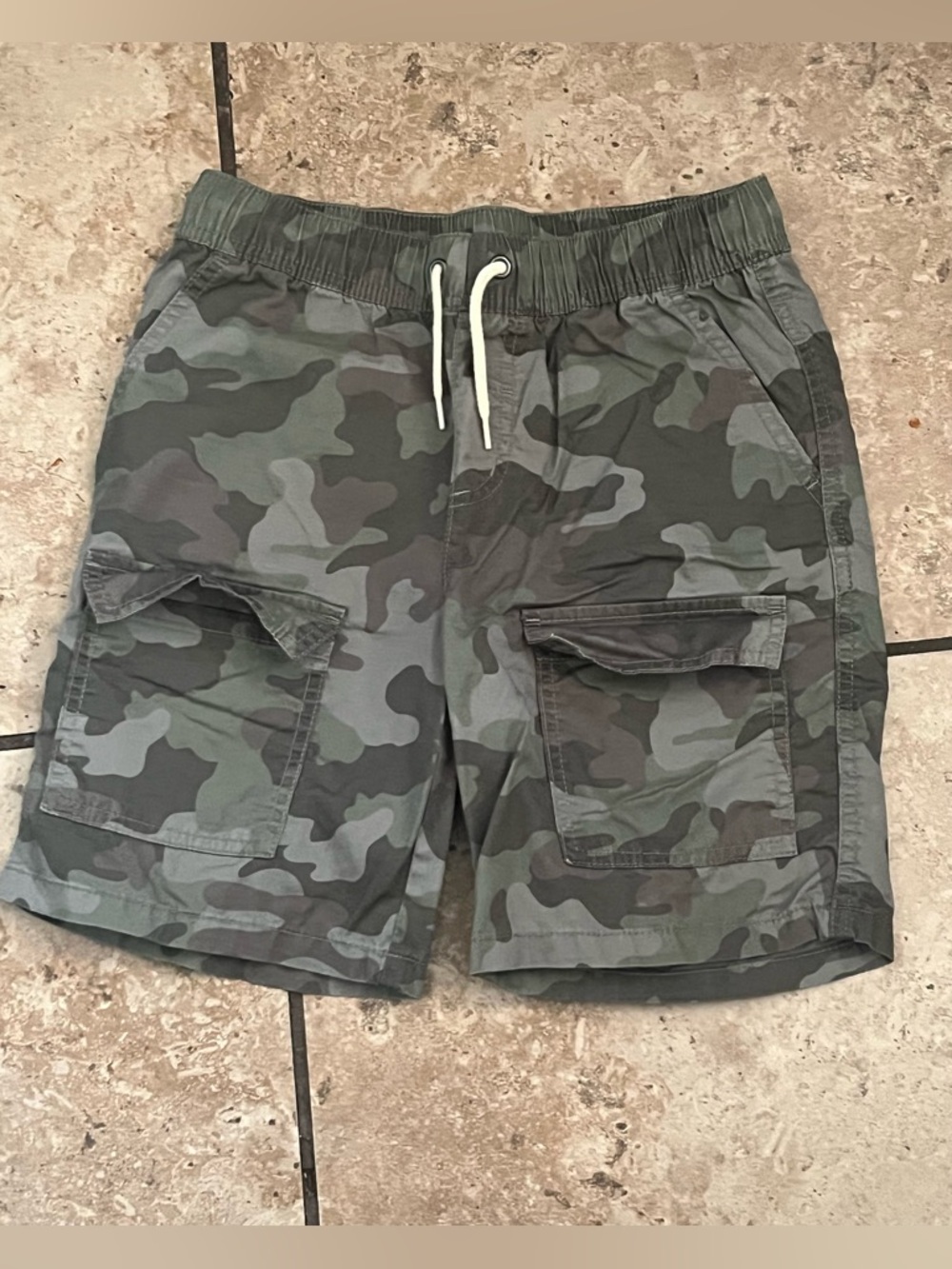 Cat & Jack Boys' Green Pull on Camo Cargo Shorts